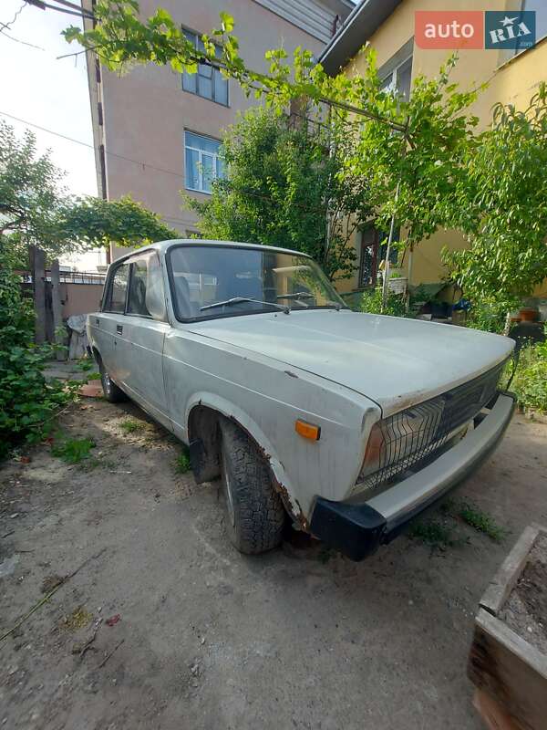 Седан ВАЗ / Lada 2105 1982 в Тернополе