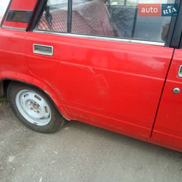 Седан ВАЗ / Lada 2105 1987 в Одессе