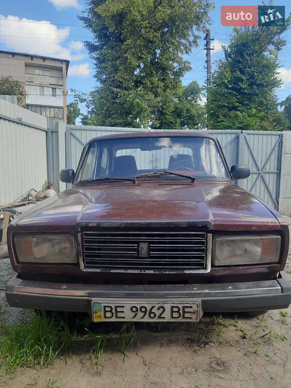 Седан ВАЗ 2105 1990 в 
