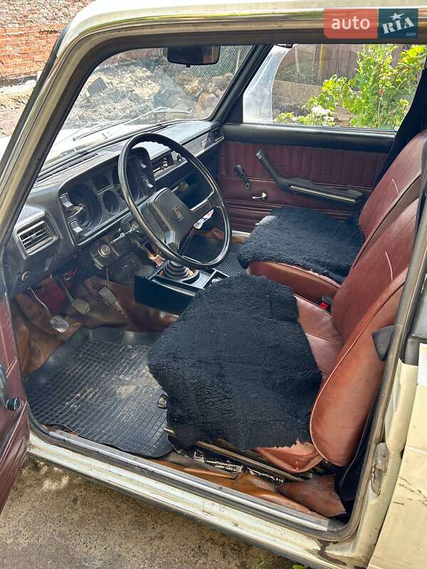 Седан ВАЗ / Lada 2105 1982 в Тернополе