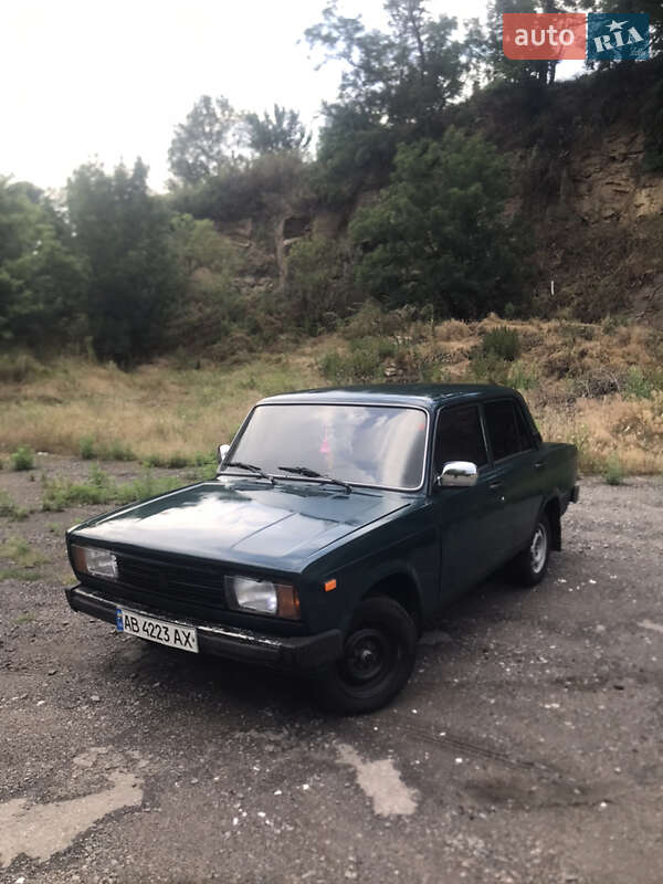 Седан ВАЗ 2105 2003 в 