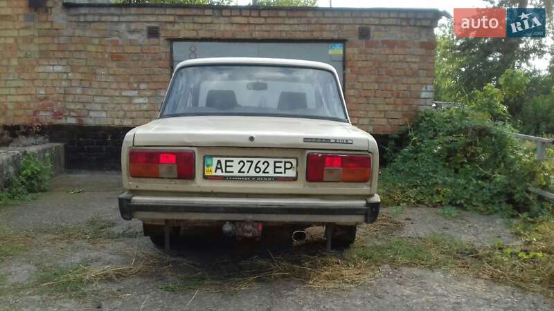 Седан ВАЗ / Lada 2105 1992 в Марганце