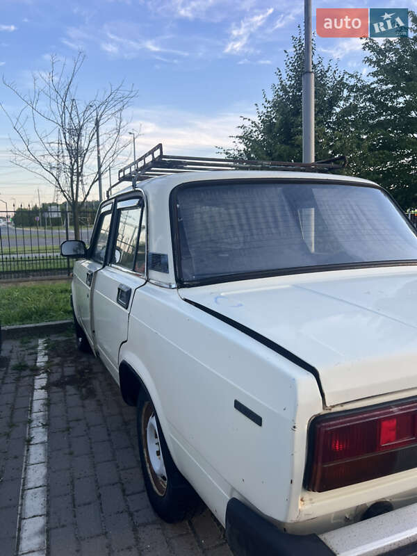 Седан ВАЗ / Lada 2105 1984 в Львове