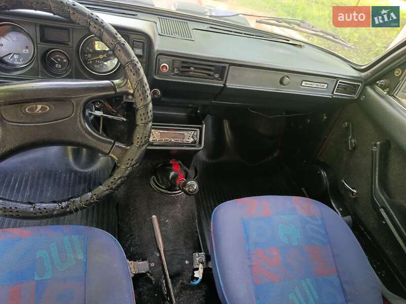 Седан ВАЗ / Lada 2105 1993 в Вінниці