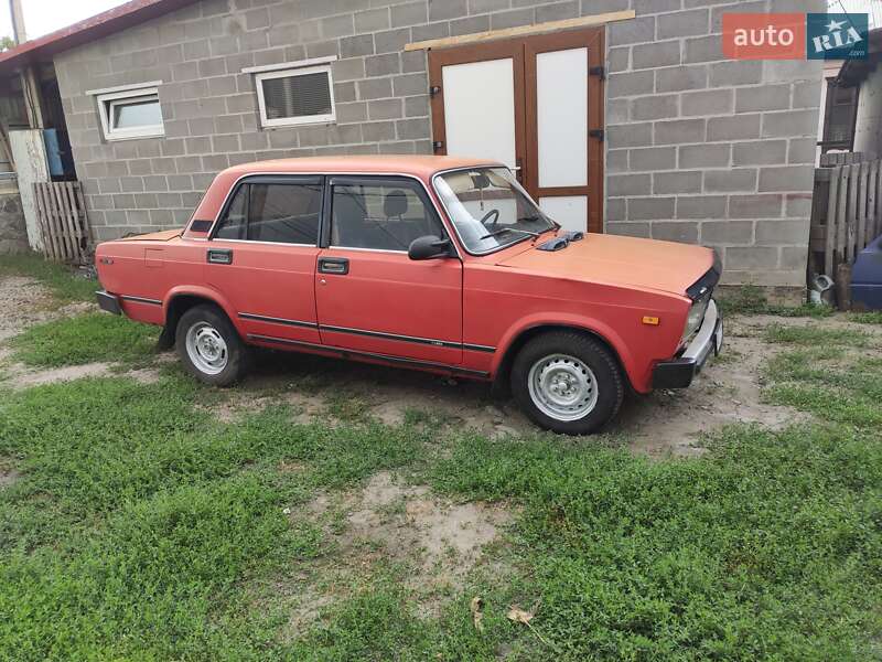 Седан ВАЗ 2105 1980 в 
