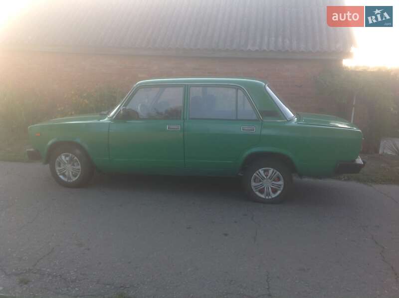 Седан ВАЗ / Lada 2105 1982 в Миргороде