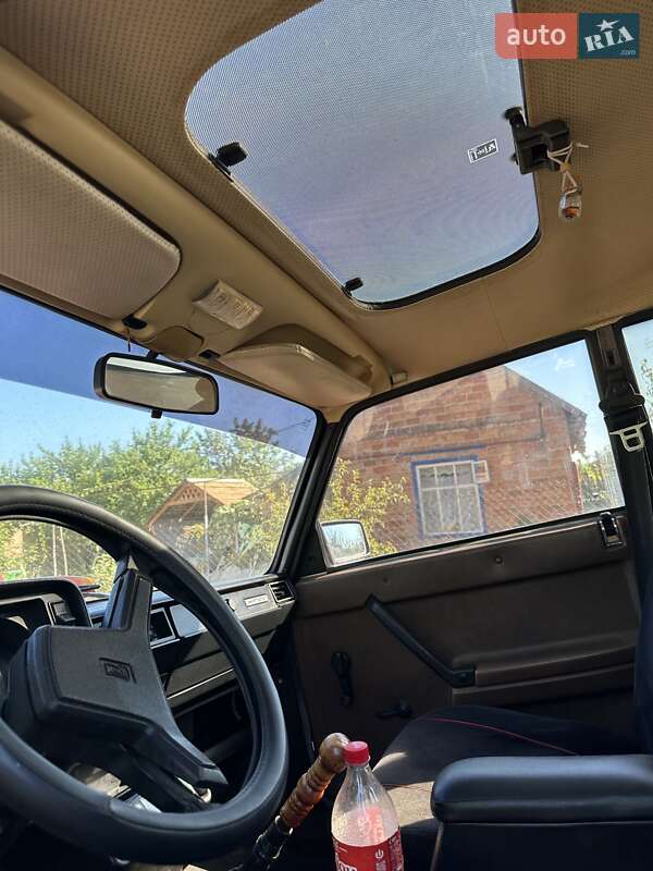 Седан ВАЗ / Lada 2105 1990 в Нових Санжарах