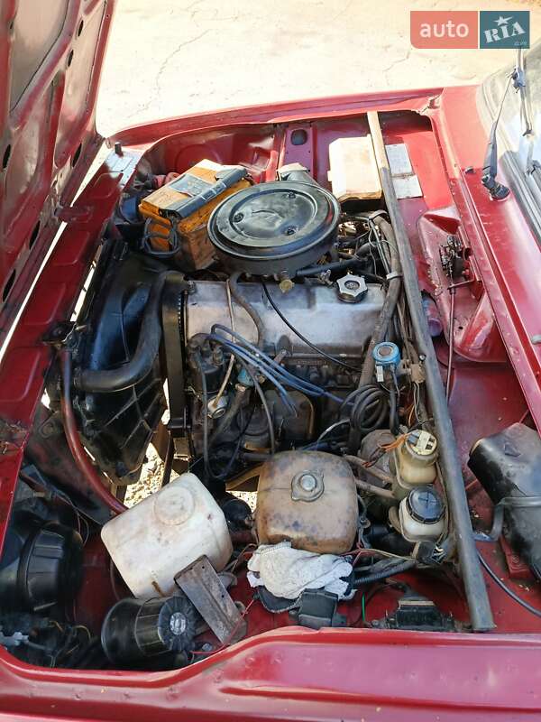 Седан ВАЗ / Lada 2105 1990 в Хмельницком
