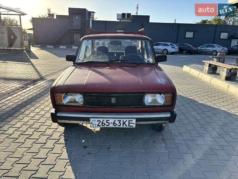 Седан ВАЗ / Lada 2105 1990 в Великой Александровке