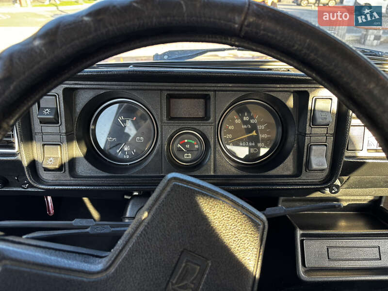 Седан ВАЗ / Lada 2105 1990 в Великой Александровке