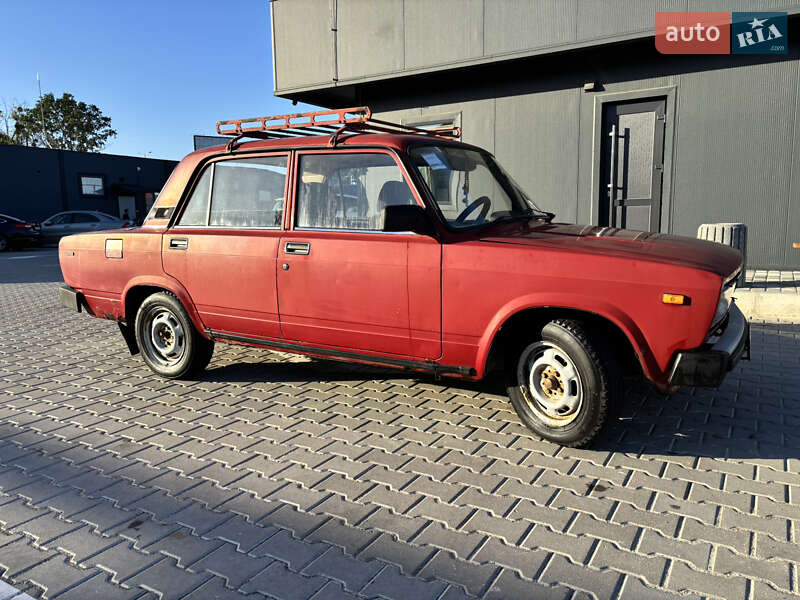 Седан ВАЗ / Lada 2105 1990 в Великой Александровке