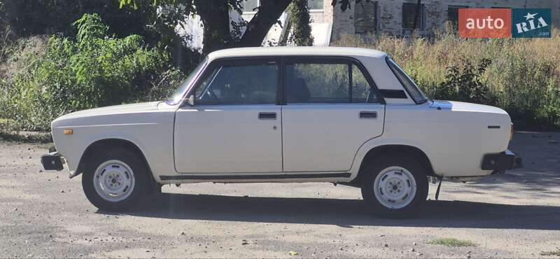 Седан ВАЗ / Lada 2105 1995 в Умани