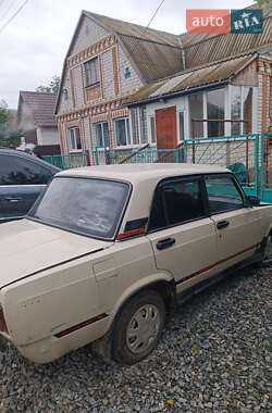 Седан ВАЗ 2105 1984 в 