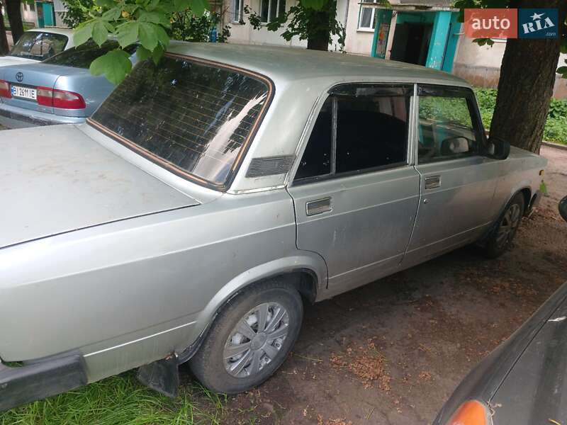 Седан ВАЗ / Lada 2105 1981 в Кременчуге