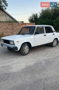 Седан ВАЗ 2105 2001 в 