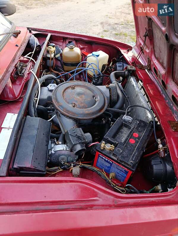 Седан ВАЗ / Lada 2105 1989 в Вышгороде