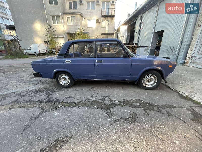 Седан ВАЗ / Lada 2105 2003 в Тернополі