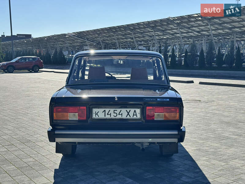 Седан ВАЗ / Lada 2105 1986 в Львове фото 13 Седан ВАЗ / Lada 2105 1986 в Львове