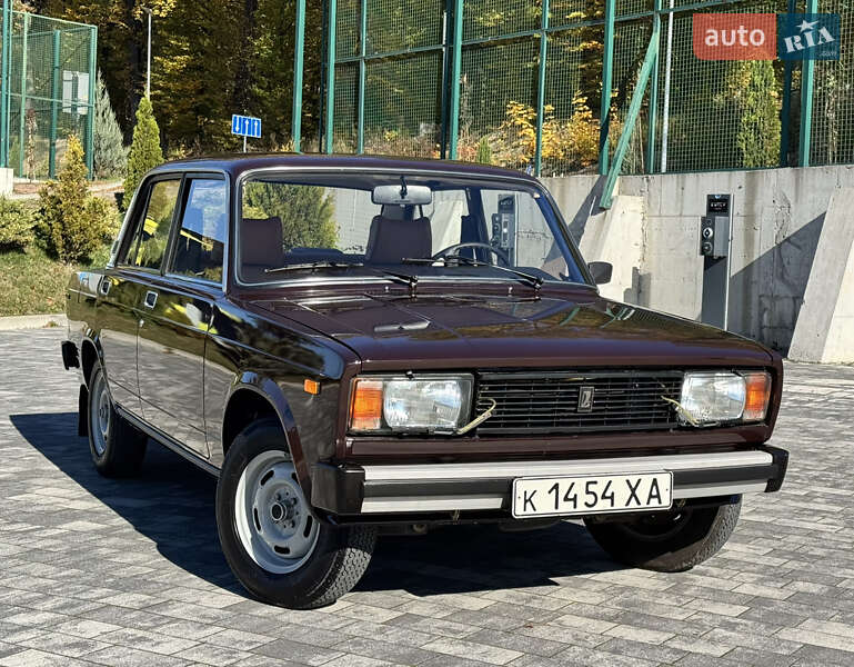 Седан ВАЗ / Lada 2105 1986 в Львове фото 22 Седан ВАЗ / Lada 2105 1986 в Львове