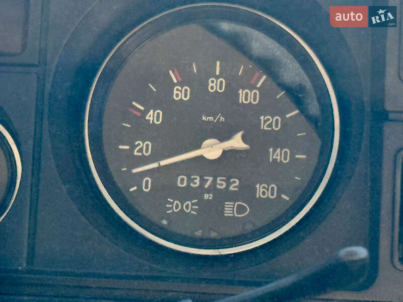 Седан ВАЗ / Lada 2105 1986 в Львове фото 45 Седан ВАЗ / Lada 2105 1986 в Львове