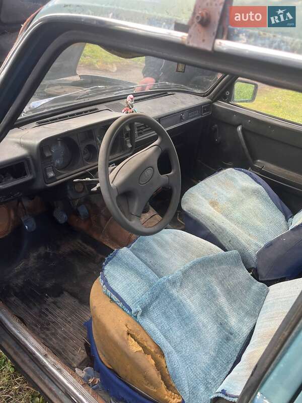 Седан ВАЗ / Lada 2105 1990 в Харкові фото 5 Седан ВАЗ / Lada 2105 1990 в Харкові