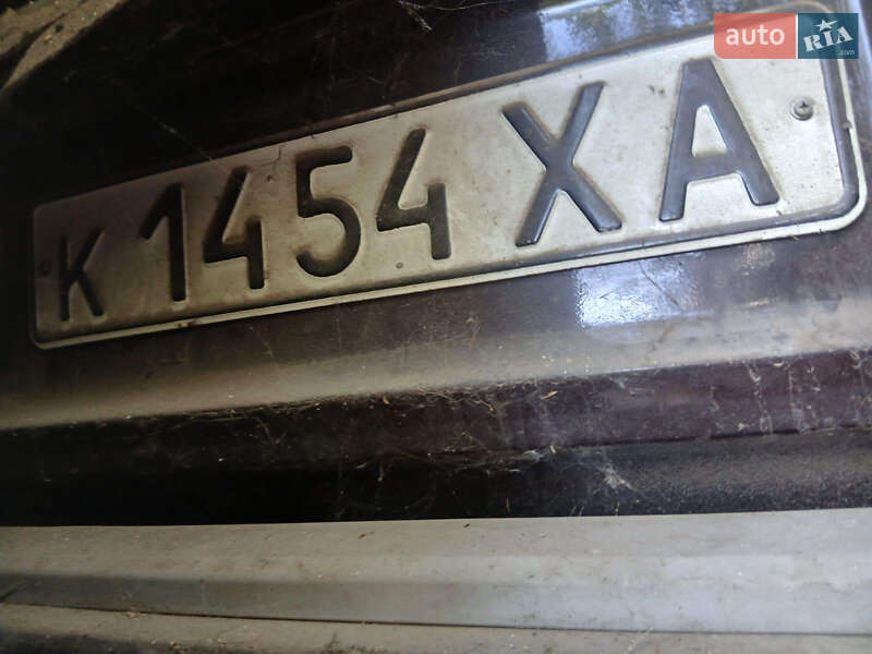 Седан ВАЗ / Lada 2105 1986 в Львові фото 164 Седан ВАЗ / Lada 2105 1986 в Львові