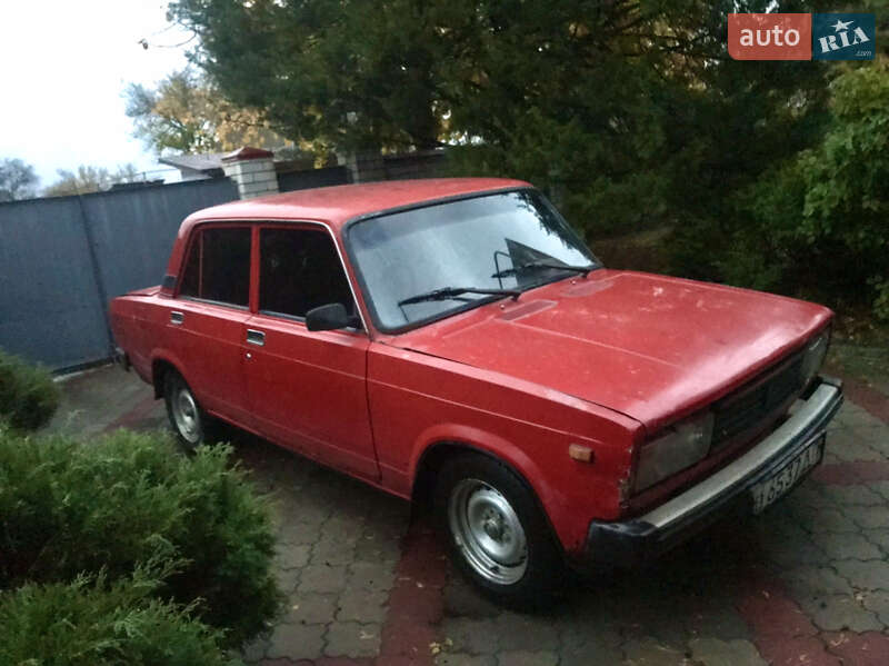 Седан ВАЗ / Lada 2105 1982 в Новомосковську