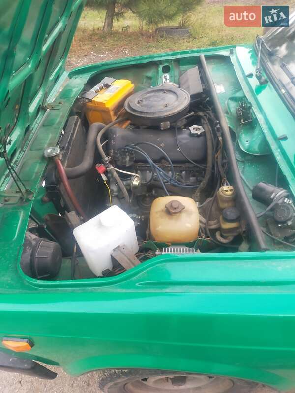 Седан ВАЗ / Lada 2105 1983 в Павлограде фото 5 Седан ВАЗ / Lada 2105 1983 в Павлограде