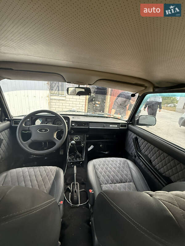 Седан ВАЗ / Lada 2105 1997 в Новомосковске