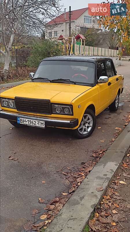 Седан ВАЗ / Lada 2105 1983 в Одесі фото 8 Седан ВАЗ / Lada 2105 1983 в Одесі