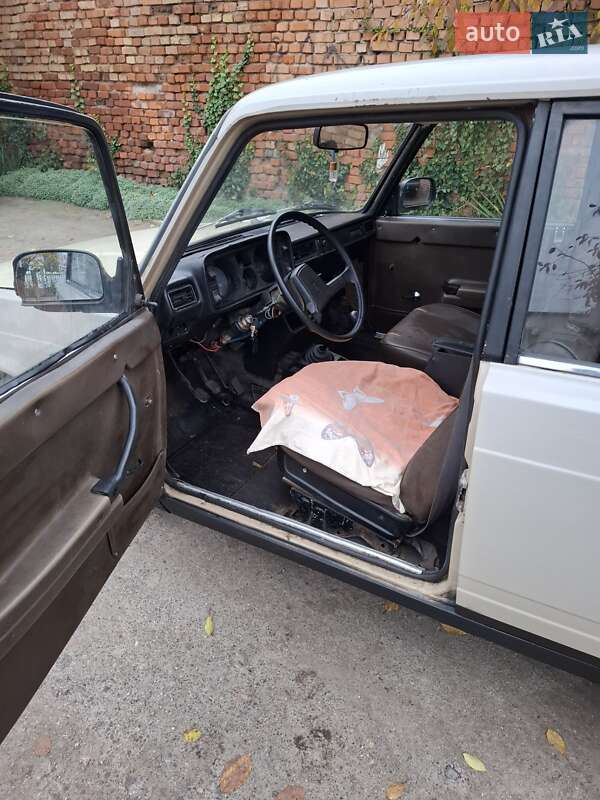 Седан ВАЗ / Lada 2105 1987 в Новому Бузі