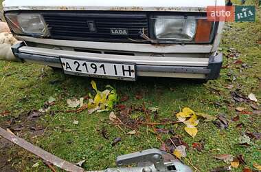 Седан ВАЗ 2105 1992 в Львове