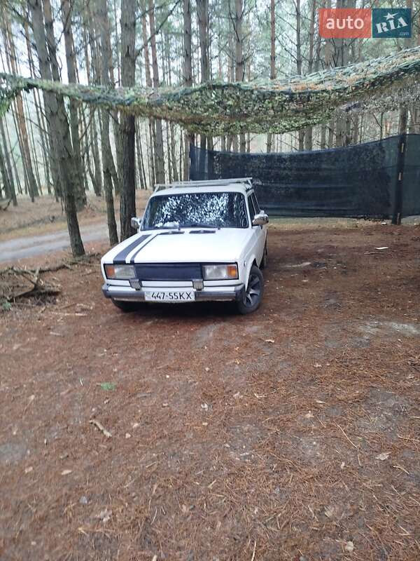 Седан ВАЗ / Lada 2105 1986 в Чернігові фото 3 Седан ВАЗ / Lada 2105 1986 в Чернігові