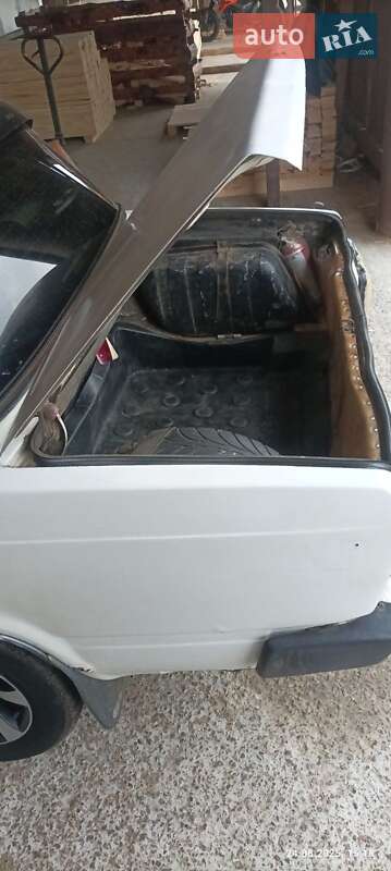 Седан ВАЗ / Lada 2105 1986 в Чернігові фото 18 Седан ВАЗ / Lada 2105 1986 в Чернігові