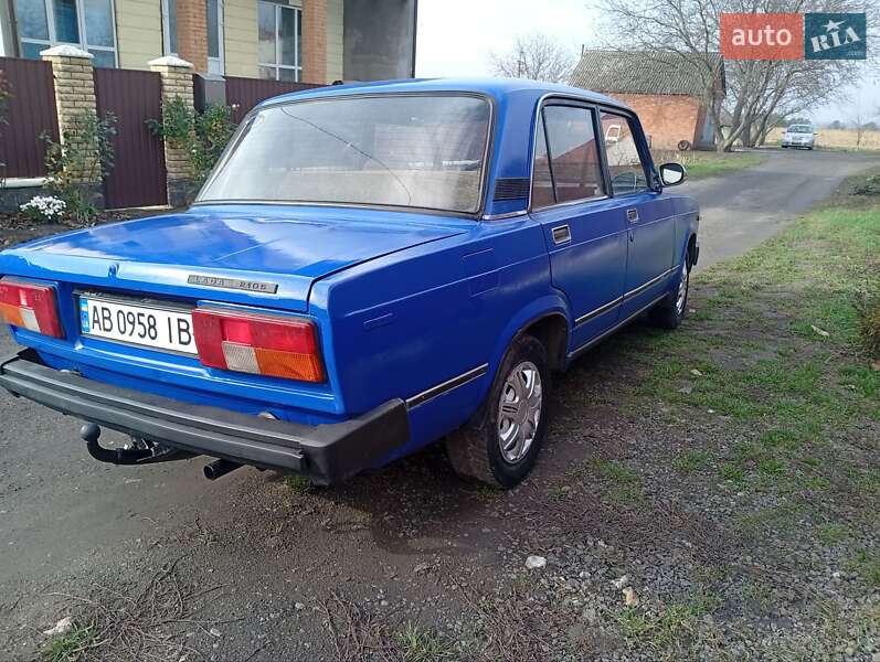 Седан ВАЗ / Lada 2105 1988 в Бершади