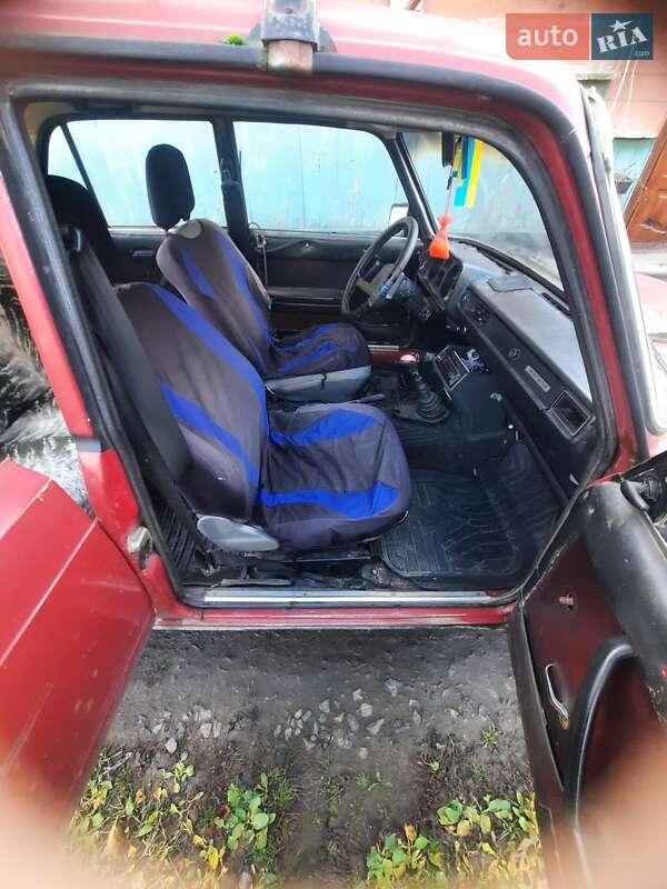 Седан ВАЗ / Lada 2105 1993 в Горохове
