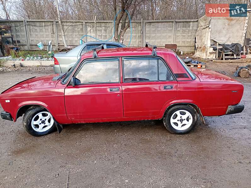 Седан ВАЗ / Lada 2105 1982 в Харькове фото 2 Седан ВАЗ / Lada 2105 1982 в Харькове