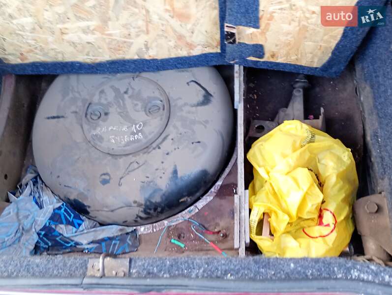 Седан ВАЗ / Lada 2105 1982 в Харькове фото 7 Седан ВАЗ / Lada 2105 1982 в Харькове