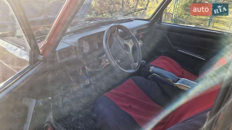 Седан ВАЗ / Lada 2105 1990 в Калуше фото 2 Седан ВАЗ / Lada 2105 1990 в Калуше