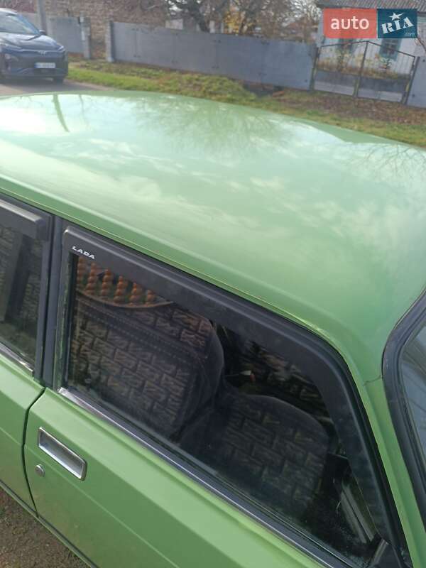 Седан ВАЗ / Lada 2105 1985 в Козельщине