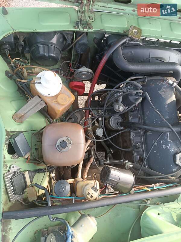 Седан ВАЗ / Lada 2105 1985 в Козельщине