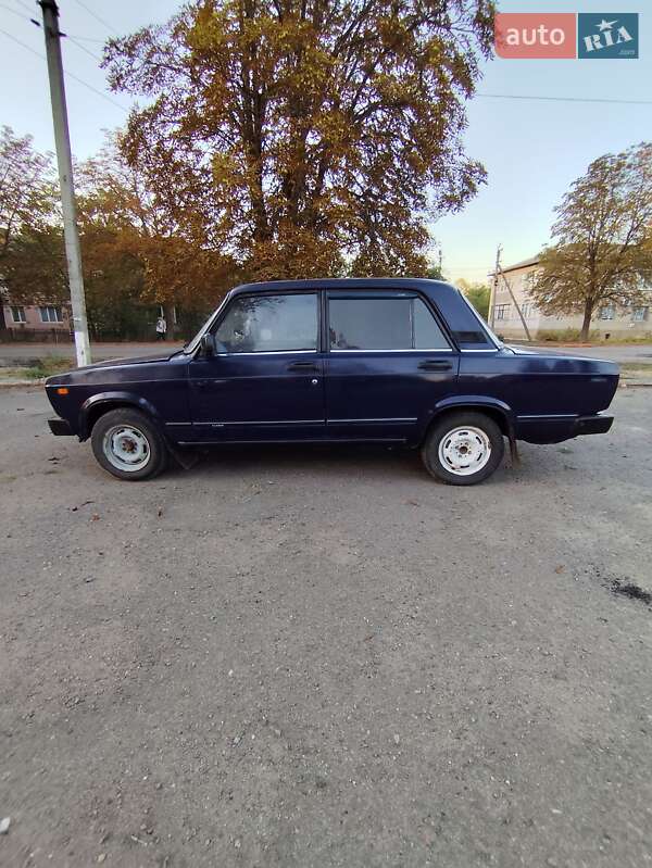 Седан ВАЗ / Lada 2105 1992 в Софиевке