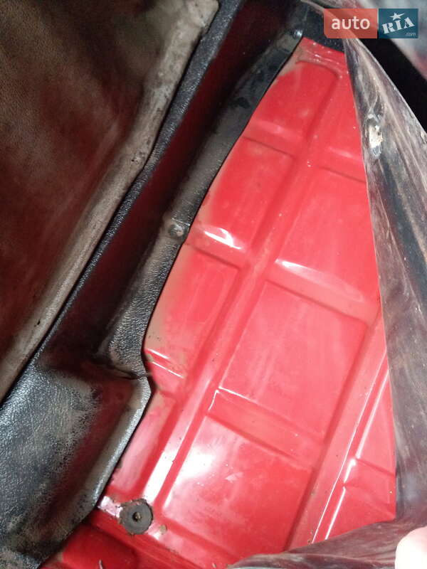 Седан ВАЗ / Lada 2105 1992 в Покрове фото 15 Седан ВАЗ / Lada 2105 1992 в Покрове