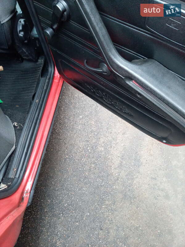 Седан ВАЗ / Lada 2105 1992 в Покрове фото 19 Седан ВАЗ / Lada 2105 1992 в Покрове