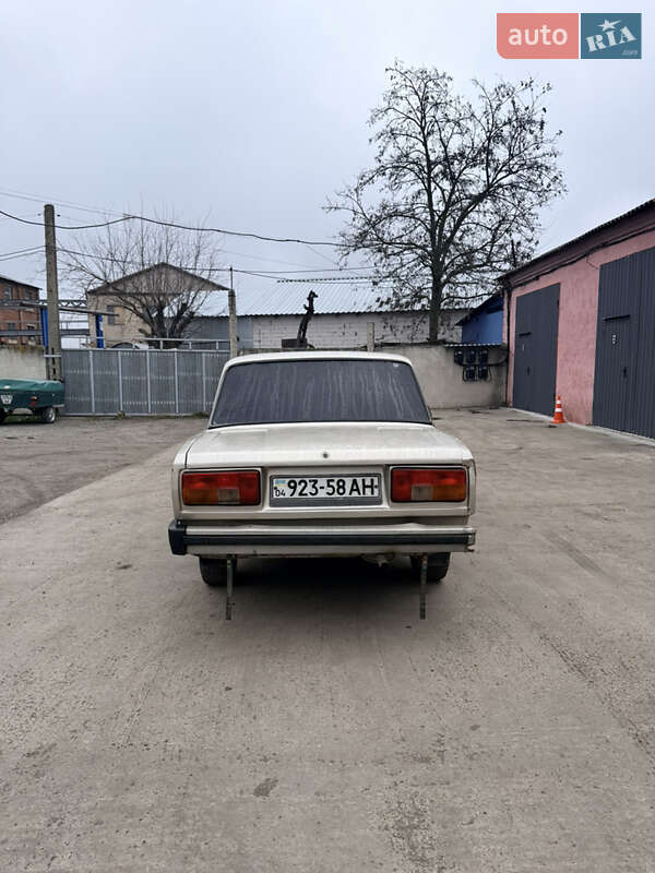 Седан ВАЗ / Lada 2105 1991 в Днепре фото 5 Седан ВАЗ / Lada 2105 1991 в Днепре