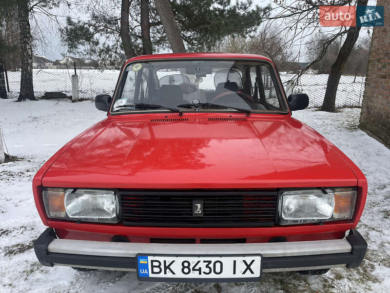 Седан ВАЗ / Lada 2105 1989 в Ровно фото 9 Седан ВАЗ / Lada 2105 1989 в Ровно
