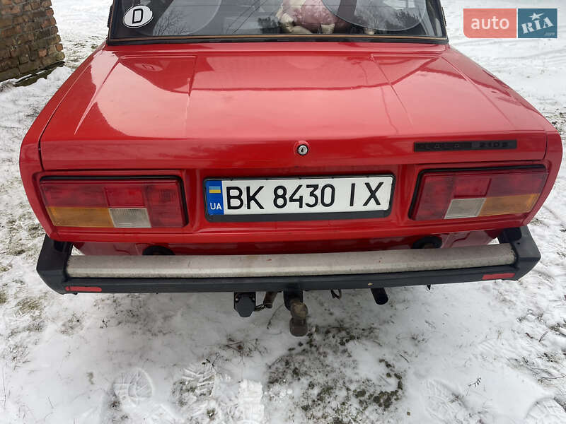 Седан ВАЗ / Lada 2105 1989 в Ровно фото 18 Седан ВАЗ / Lada 2105 1989 в Ровно
