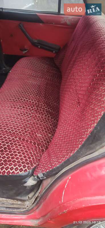 Седан ВАЗ / Lada 2105 1993 в Одесі фото 13 Седан ВАЗ / Lada 2105 1993 в Одесі
