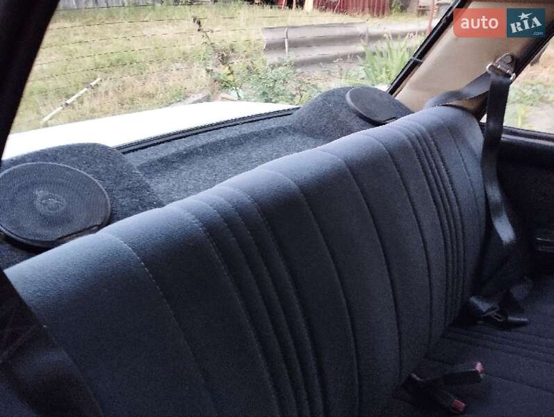 Седан ВАЗ / Lada 2105 1990 в Чернигове фото 14 Седан ВАЗ / Lada 2105 1990 в Чернигове