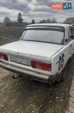 Седан ВАЗ 2105 1990 в Чернівцях